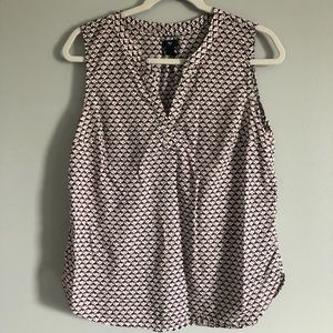 Gap Floral V-Neck Top